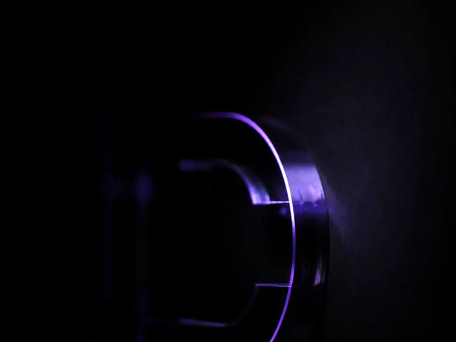 Reflexo violeta — precisao técnica LABCRI